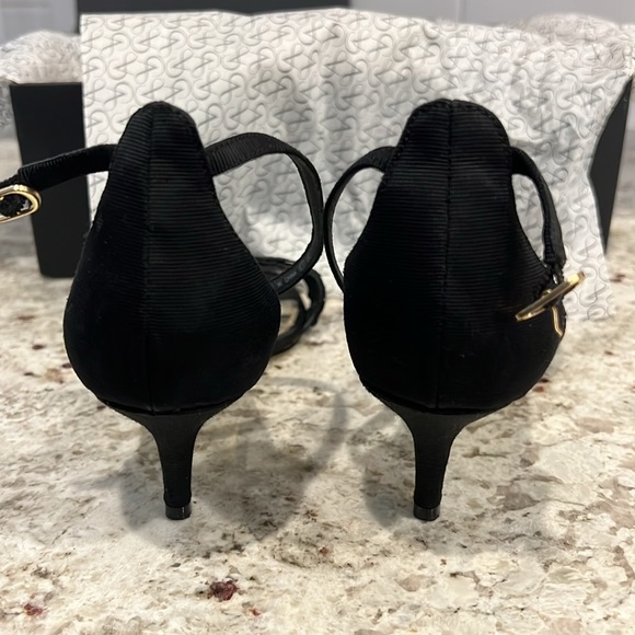 ADRIANNA PAPELL AERIN BLACK SHINY FAILL. SIZE 6M. Heel 2.5” - Picture 3 of 6